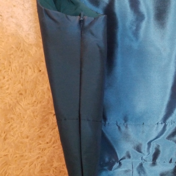 Alfred Sung Caspian Bridesmaid Shift Dress - Picture 6 of 8